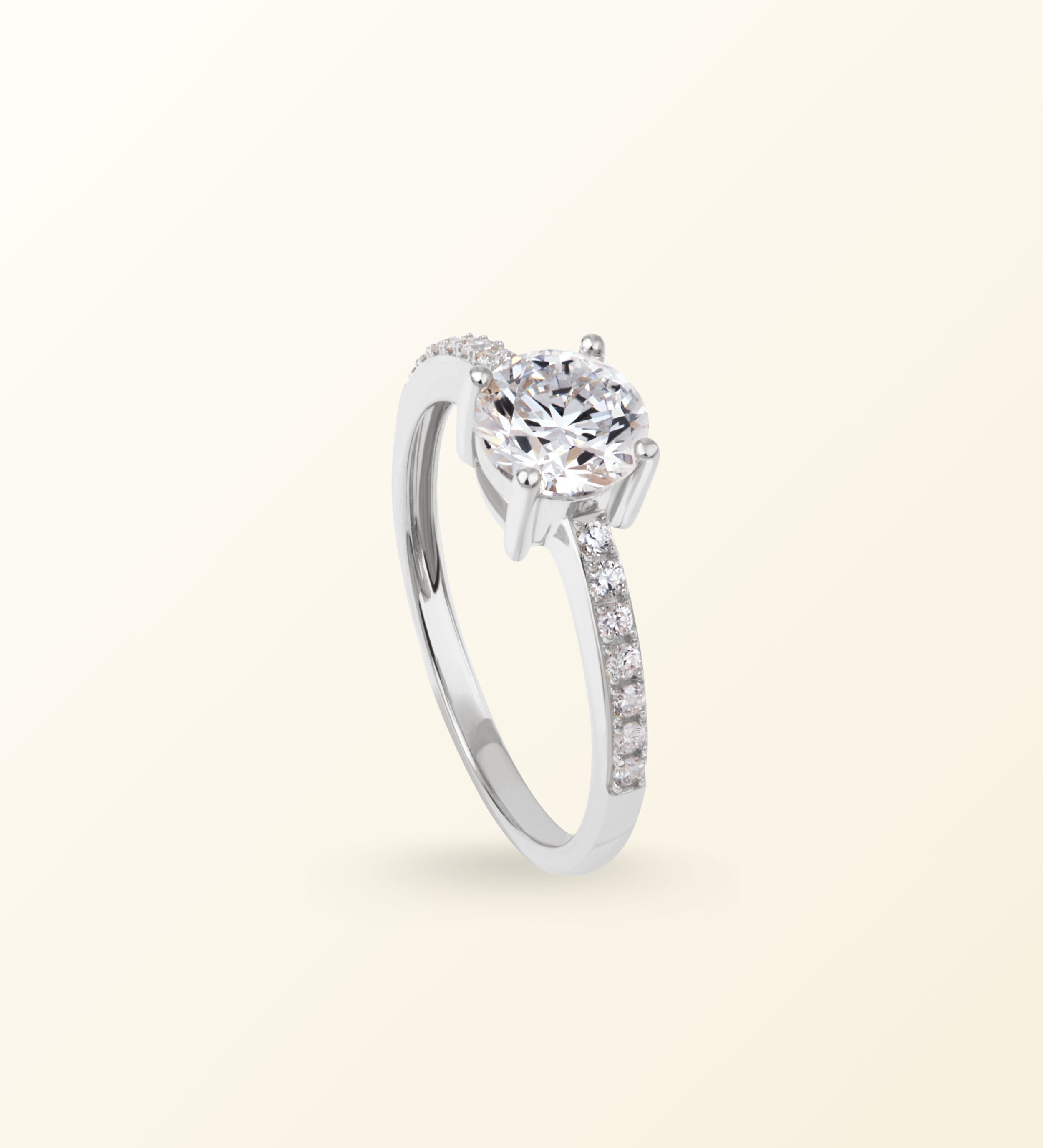Bague Solo – Solitaire accompagné
